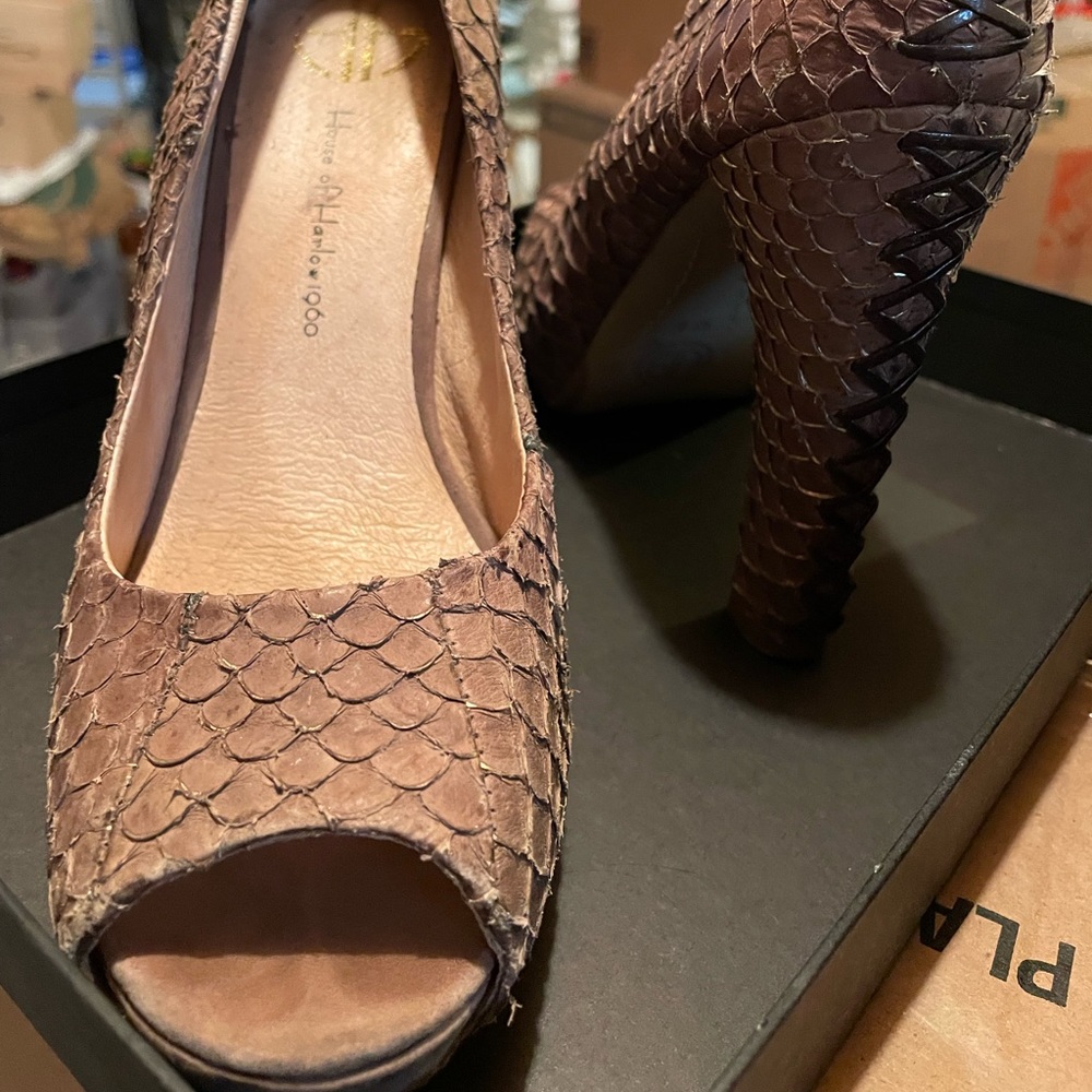 Selling these beauties!They are worn but in great condition.